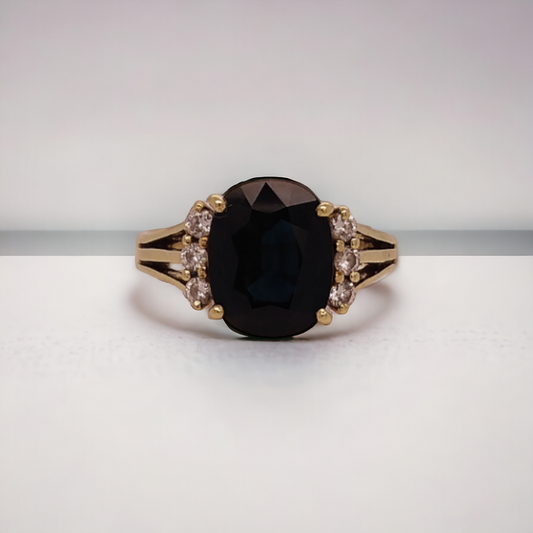 Vintage Sapphire & Diamond Ring