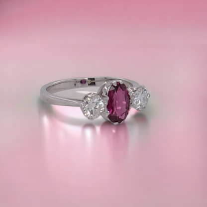 Stunning 18ct White Gold, 3-Stone Ruby & Diamond Ring